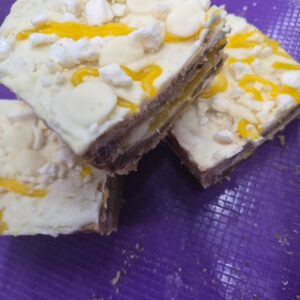 Lemon Meringue Cookie Chunk